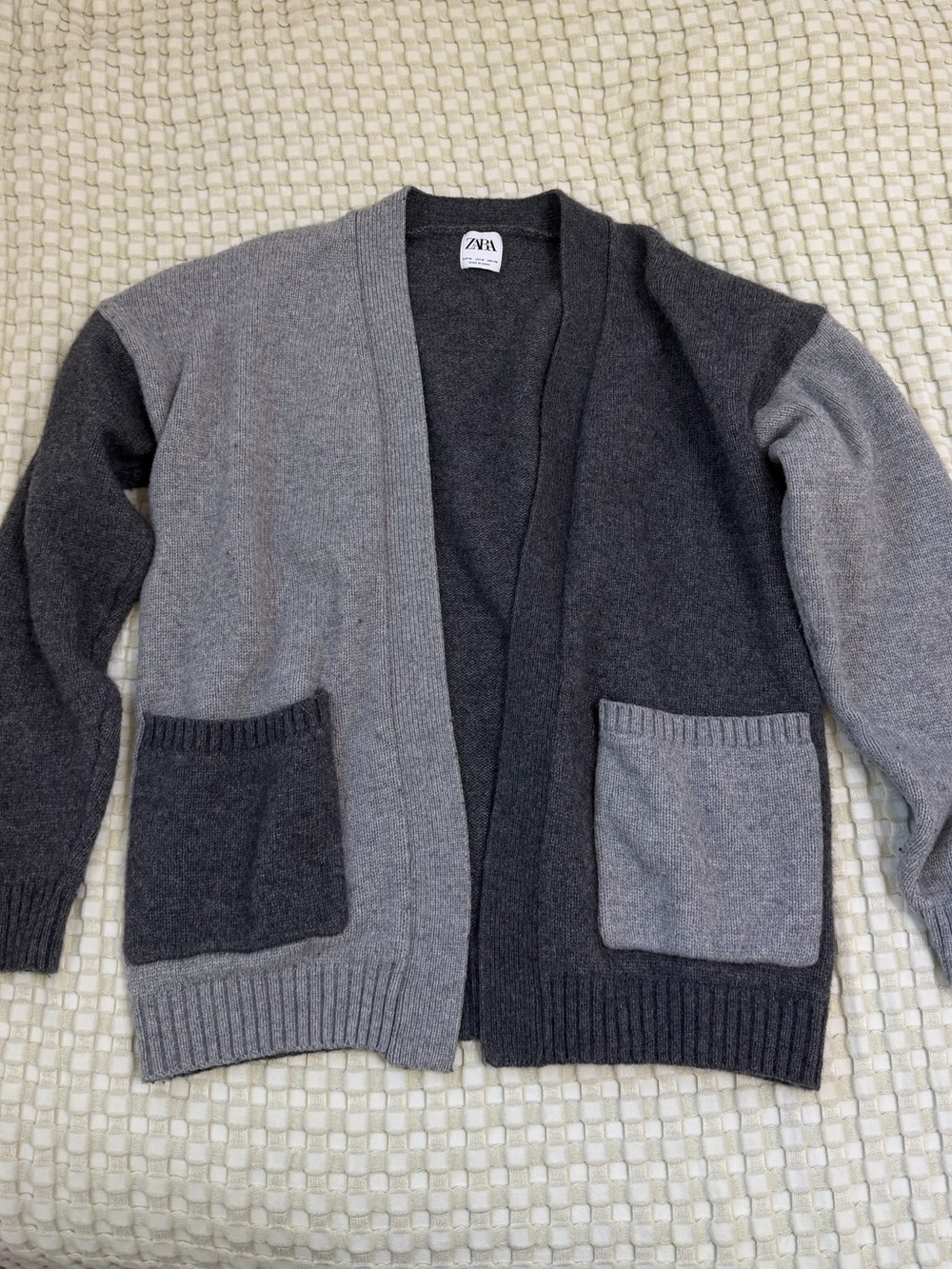 ZARA Two-Tone Gray Open-Front Cardigan - Picture 3 of 8